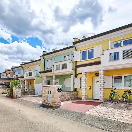 Villa Perla อูมัค ภายนอก รูปภาพ