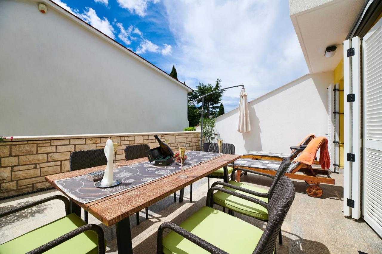 Villa Perla อูมัค ภายนอก รูปภาพ